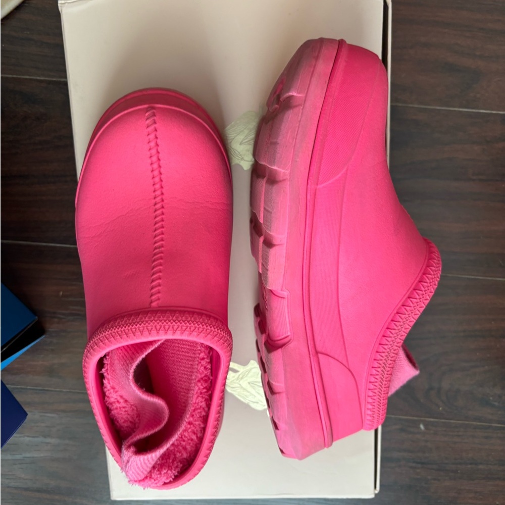 UGG Tasman X